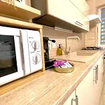 Апартаменти Maya