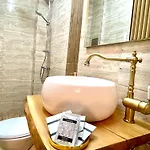 Maya Apartamento *