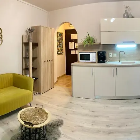 Apartment Maya *