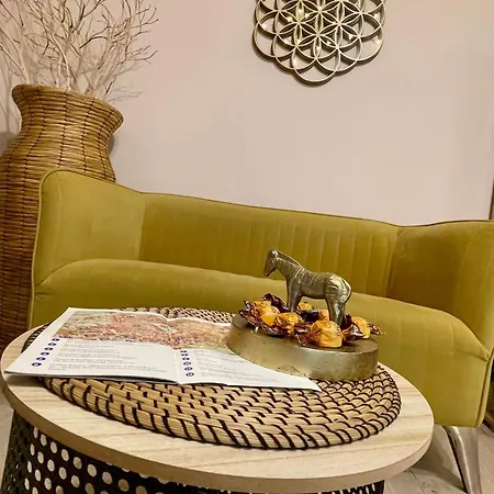 Maya * كلوج-نابوكا