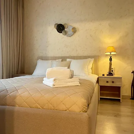 Apartament Maya